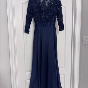 Elegant Navy Lace Evening Gown
